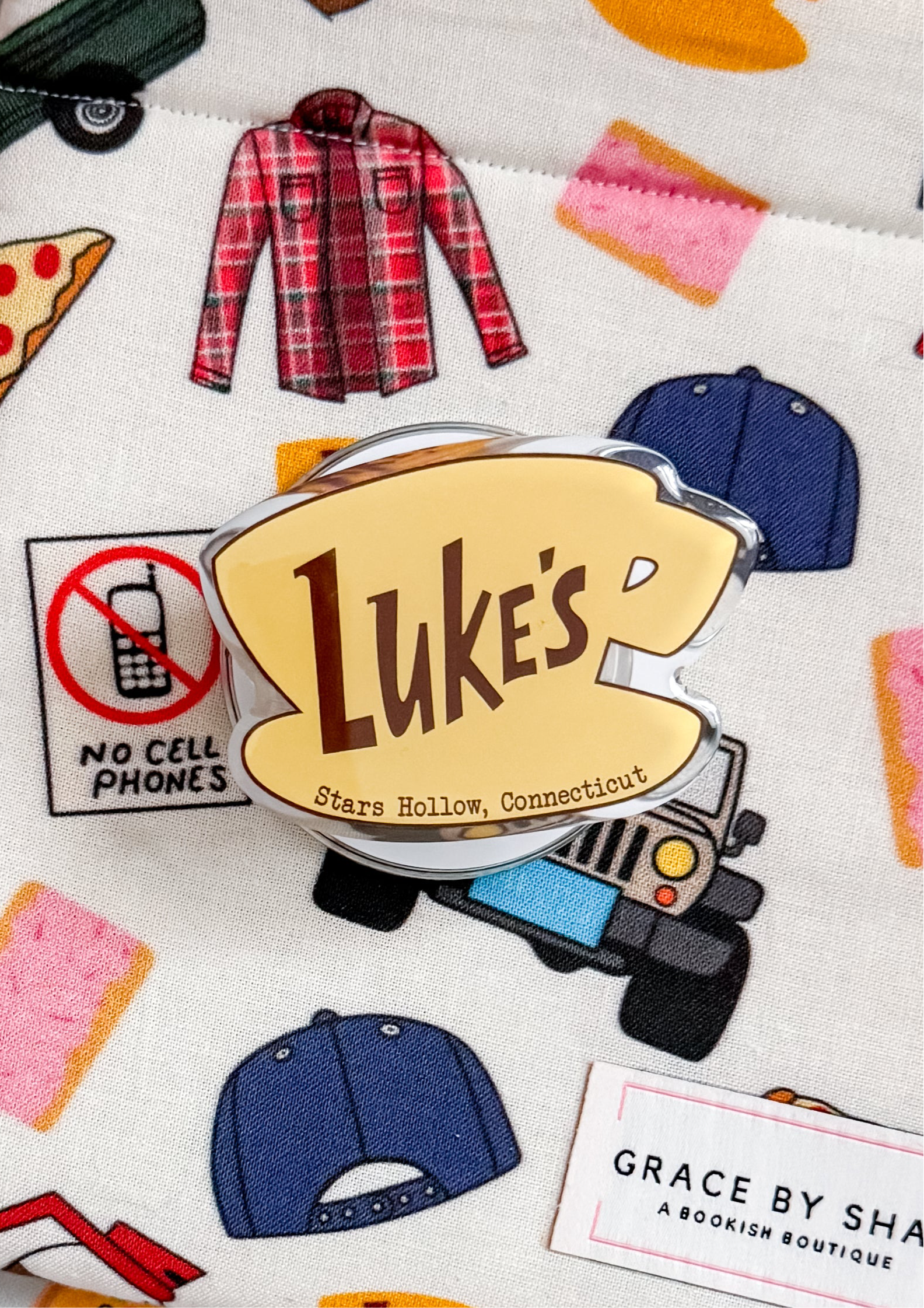 Luke’s MagSafe Phone and E-Reader Grip – Grace by Shan